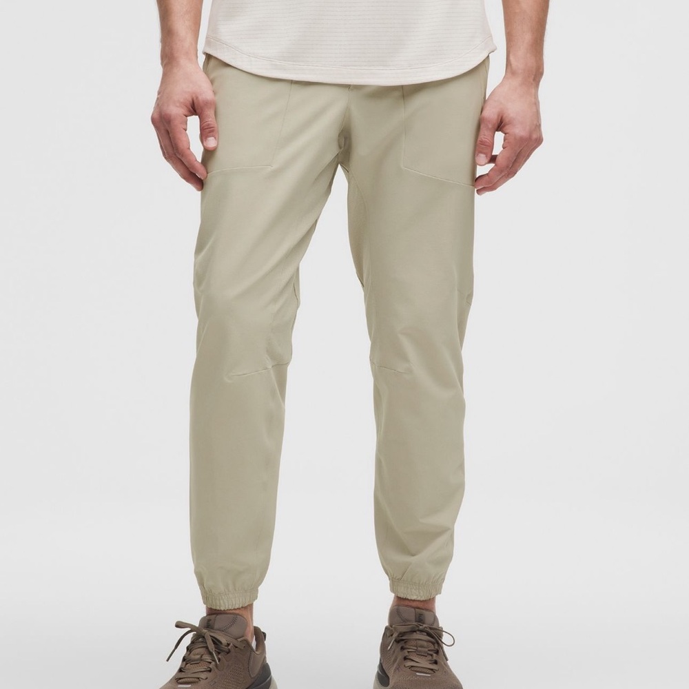 Lululemon Mens License to Train Joggers Size XS
